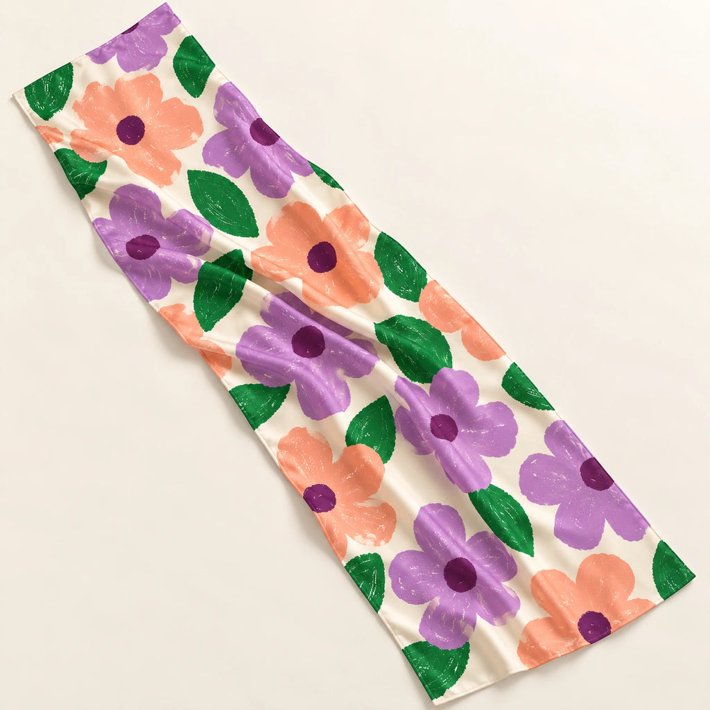 Bloom Party stole — detail view