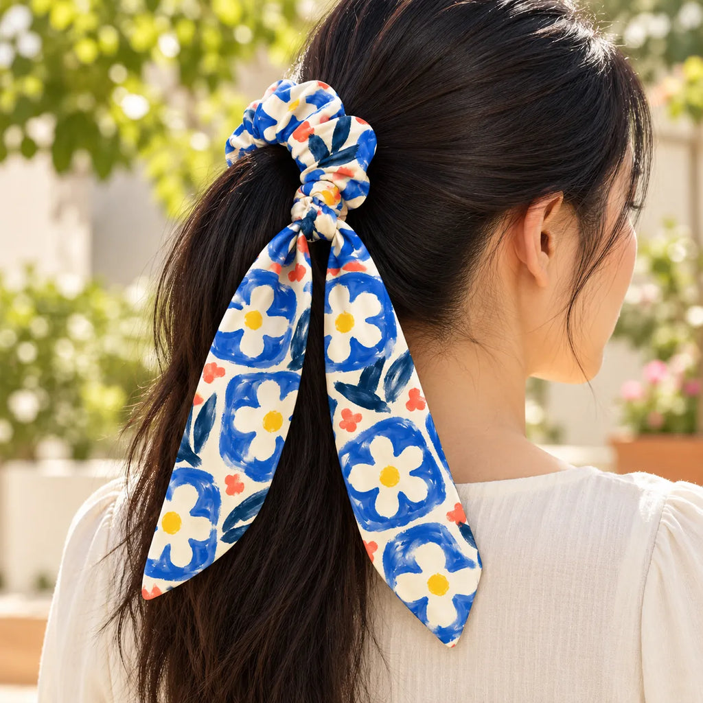 Ceramic Daisy bow-tie scrunchie — worn view