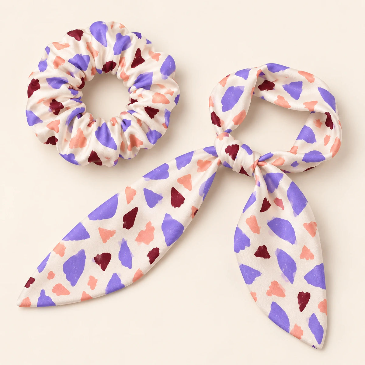 Lilac Terrazzo bow-tie scrunchie — detail view