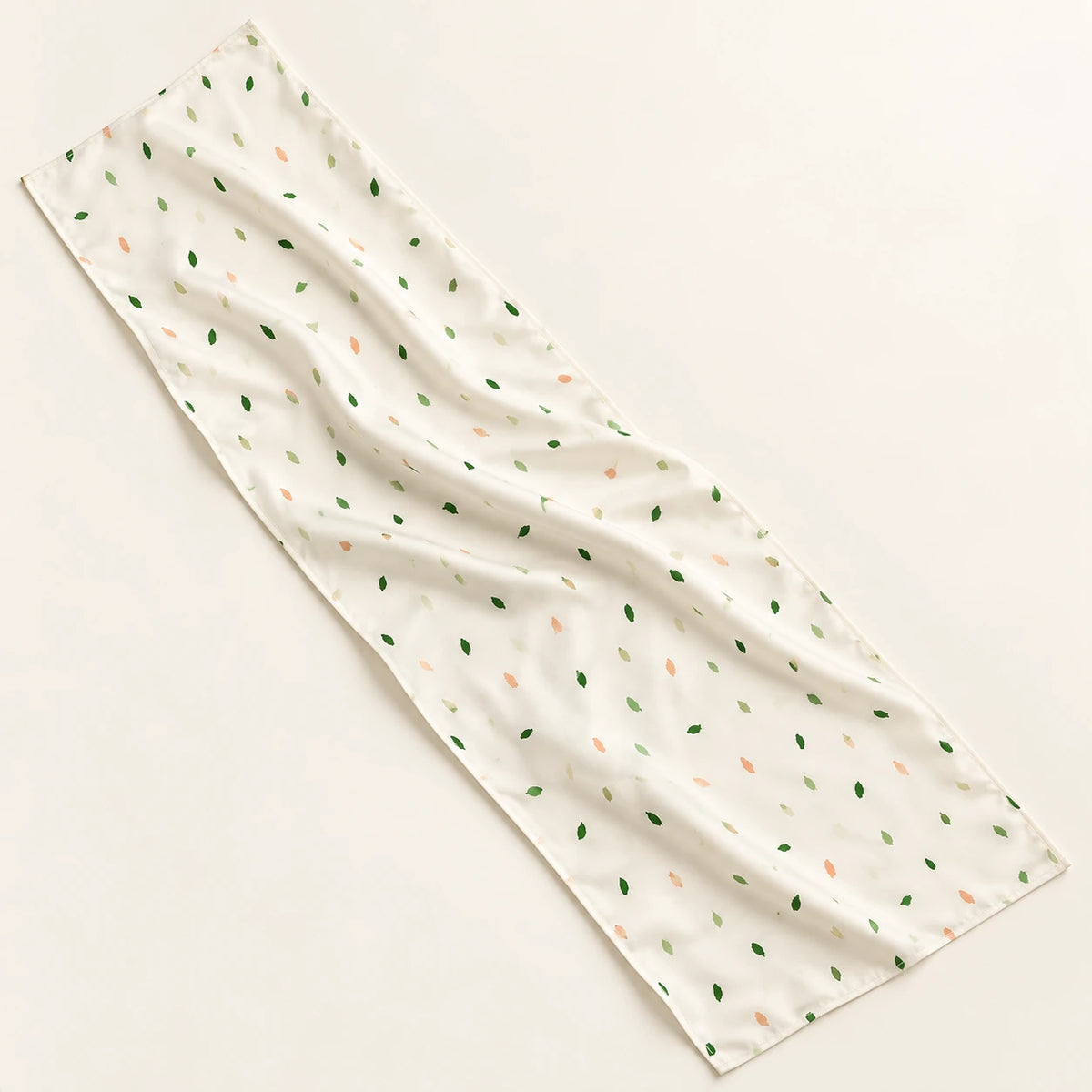 Meadow Dust stole — detail view