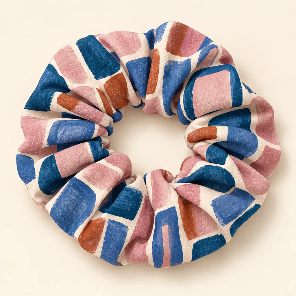 Soft Tempo Scrunchie — detail view